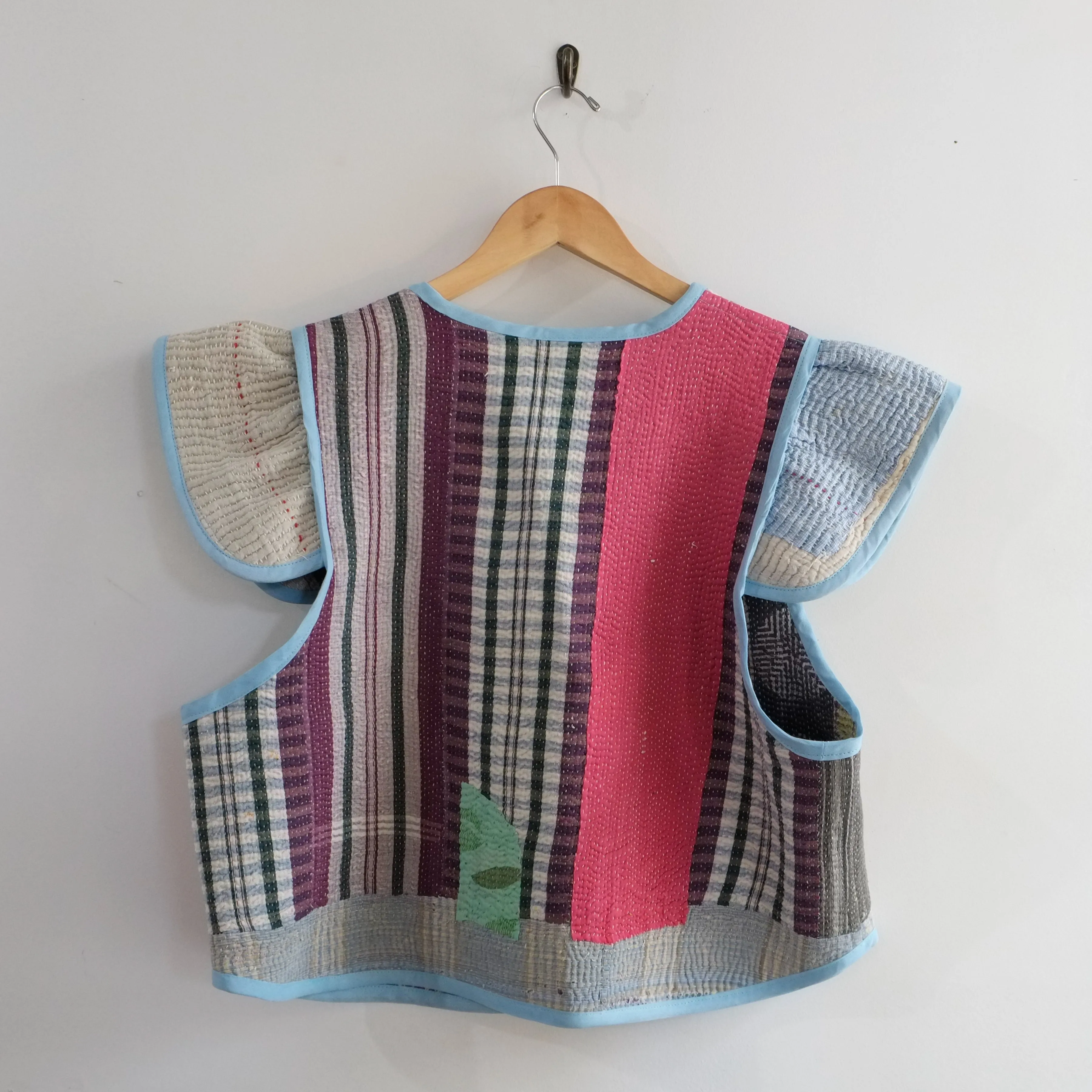 Amelia Flutter Sleeve Vest Patchwork XXL028