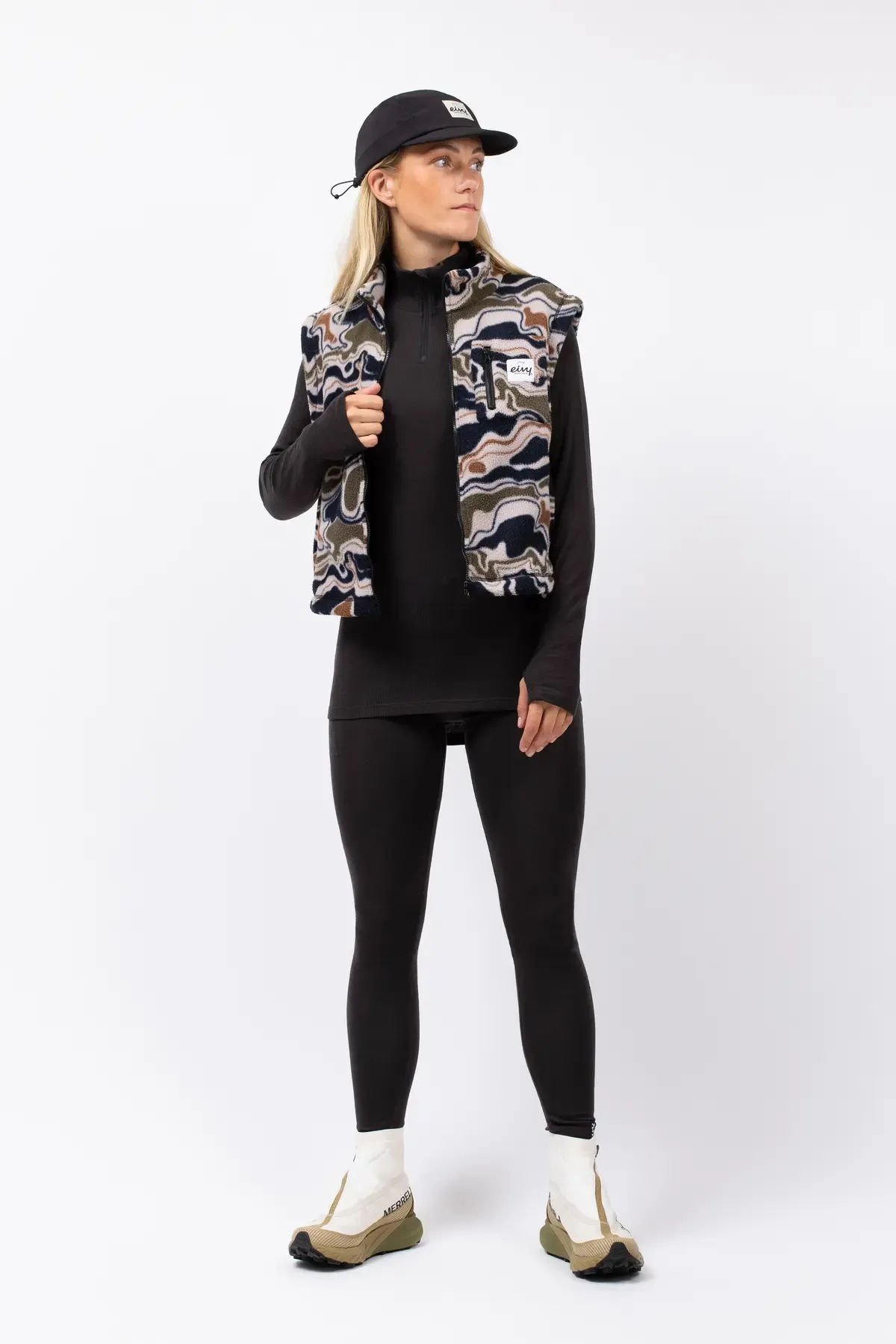 BOXY SHERPA VEST