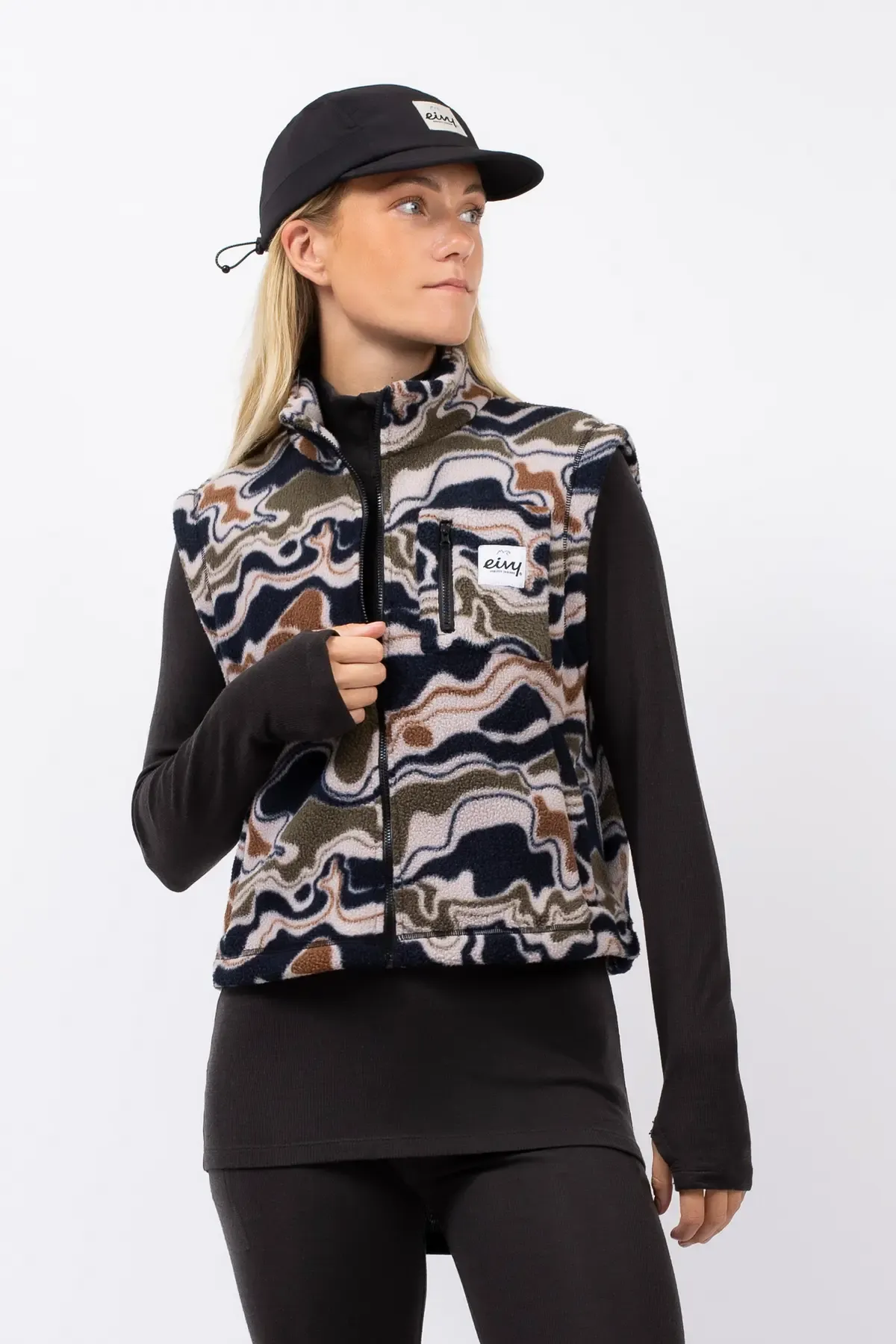 BOXY SHERPA VEST