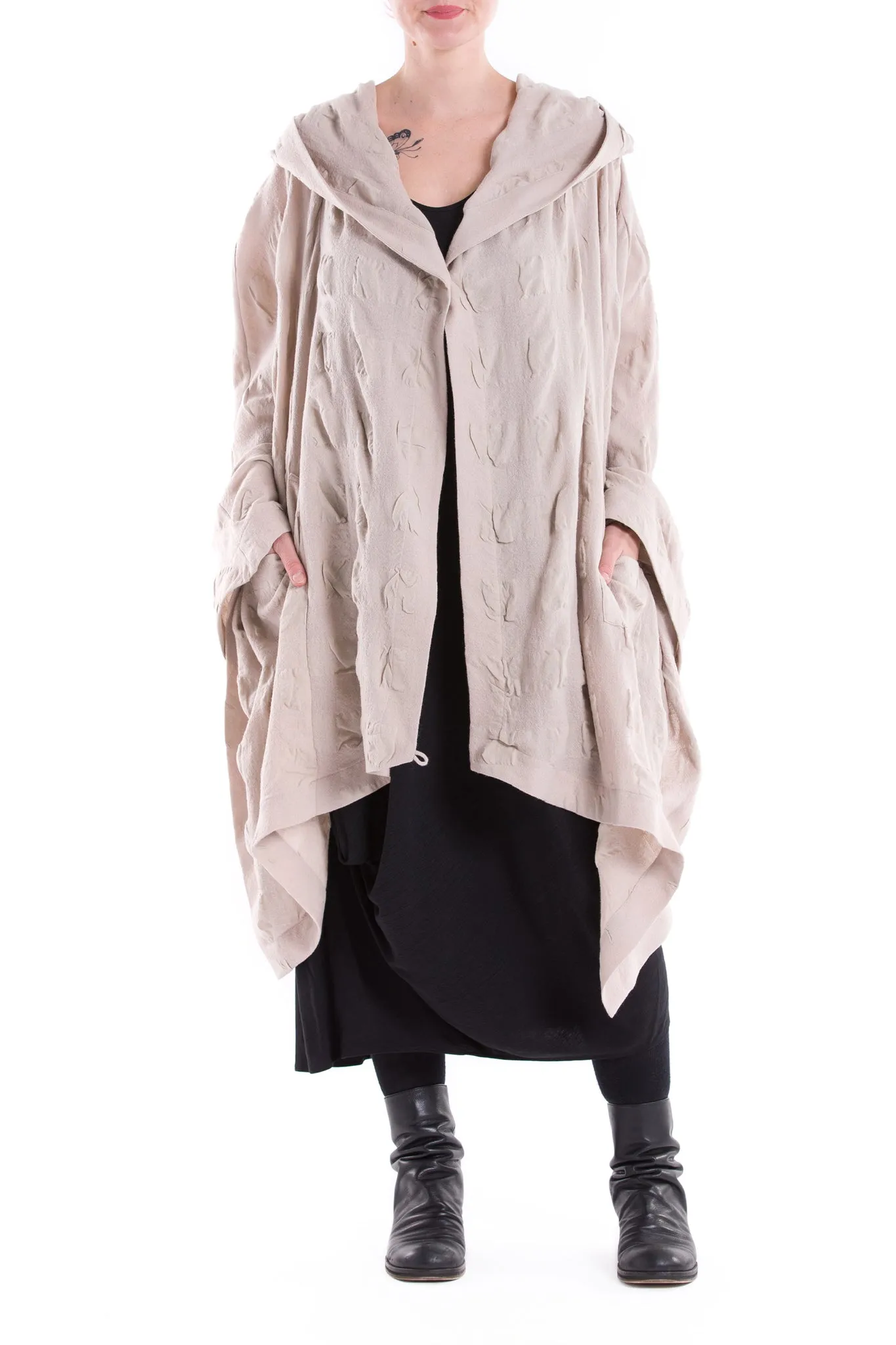 KONARA CLOAK KS