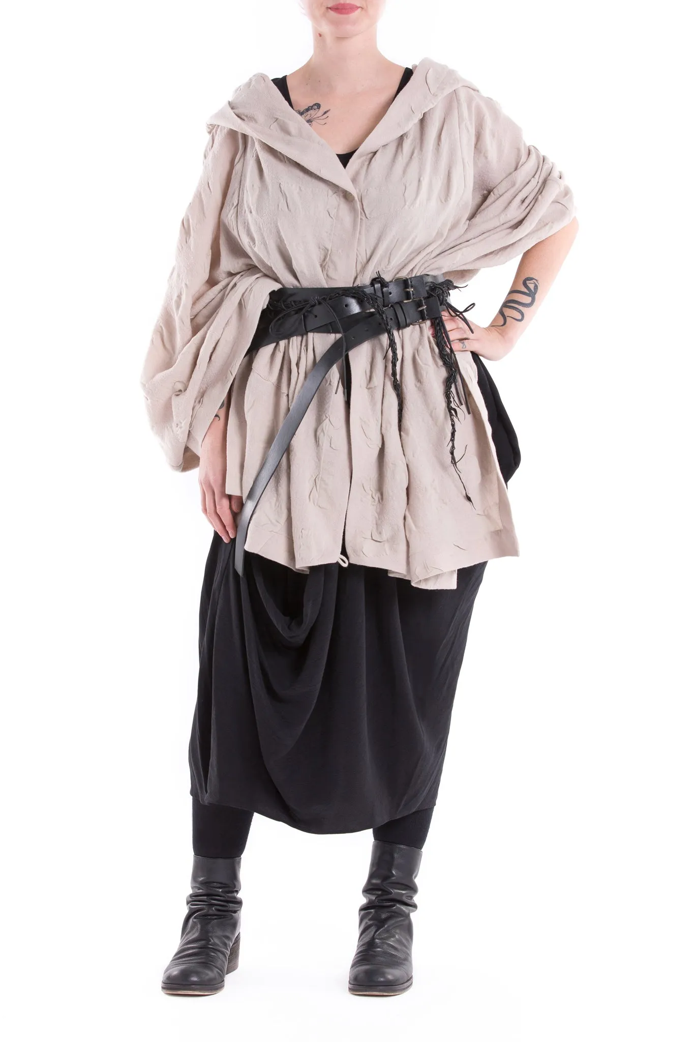 KONARA CLOAK KS