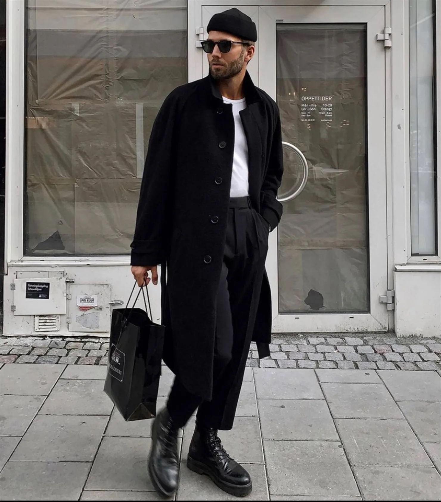 Neo Belt Black Coat