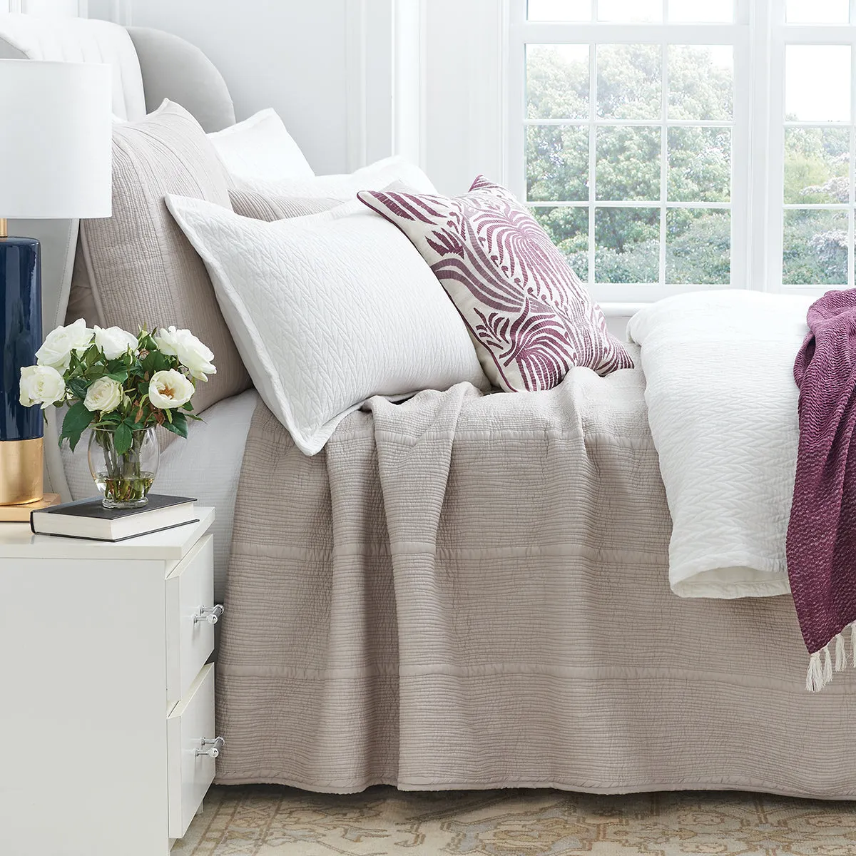 Nunzia Oyster Standard Sham